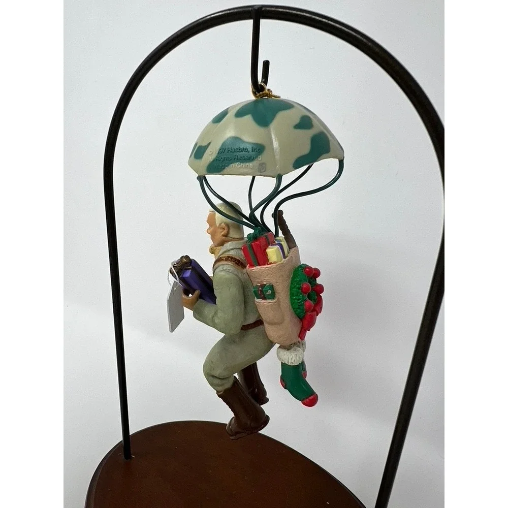 Enesco G.I. Joe Loves Christmas Ornament Unisex OS Green Excellent 1997 Limited